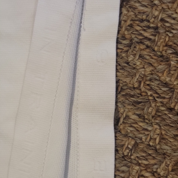 Lot of 2 Lululemon swiftly tops size 6 - Picture 4 of 6